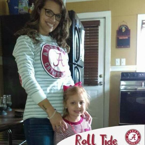 Meet your Posher, Britney - Picture 1 of 1